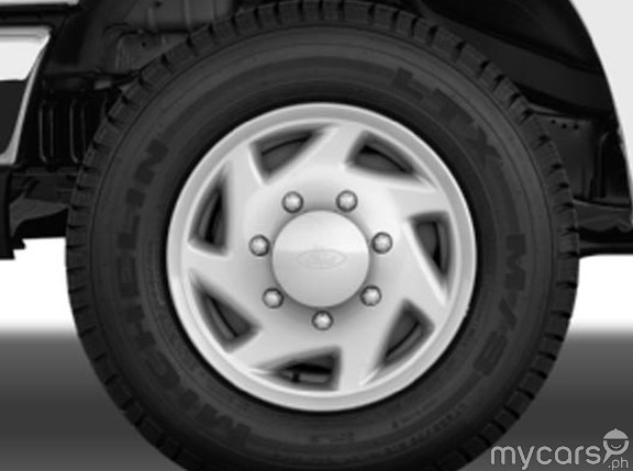 Ford E-150 2013 vehicle