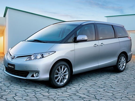Toyota Previa 2017 vehicle